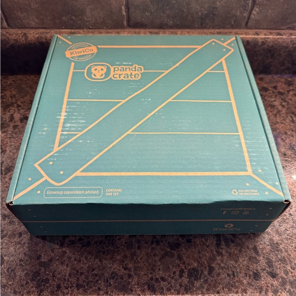 Kiwi Co. The Wonder Play Guide Let's Chat Language Development Toy - Picture 4 of 4